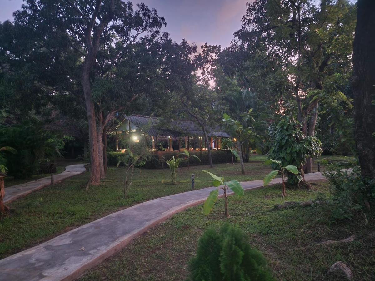 Sigiriya Cottage Luaran gambar